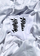 Load image into Gallery viewer, NAVION WHITE &quot;YIN&quot; CREW SOCKS
